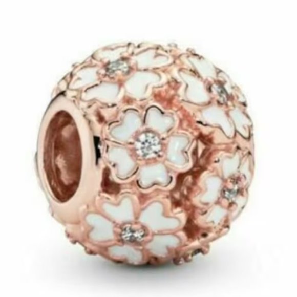 New Pandora Rose Gold Primrose Meadow White Enamel Charm Bead w/pouch - Picture 1 of 3